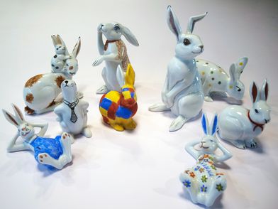 Verschiedene Hasen-Figuren