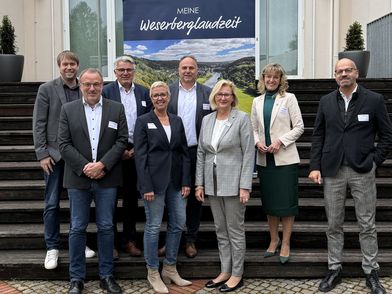 Der Vorstand des Weserbergland Tourismus e.V. mit Cornelius Obier von PROJECT M