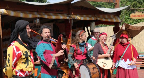 Mittelalterliche Musik begleitet das zweitägige Markttreiben., © Verein Olle Bäckeräi e.V. Mittelalterliche Musik begleitet das zweitägige Markttreiben., © Verein Olle Bäckeräi e.V.