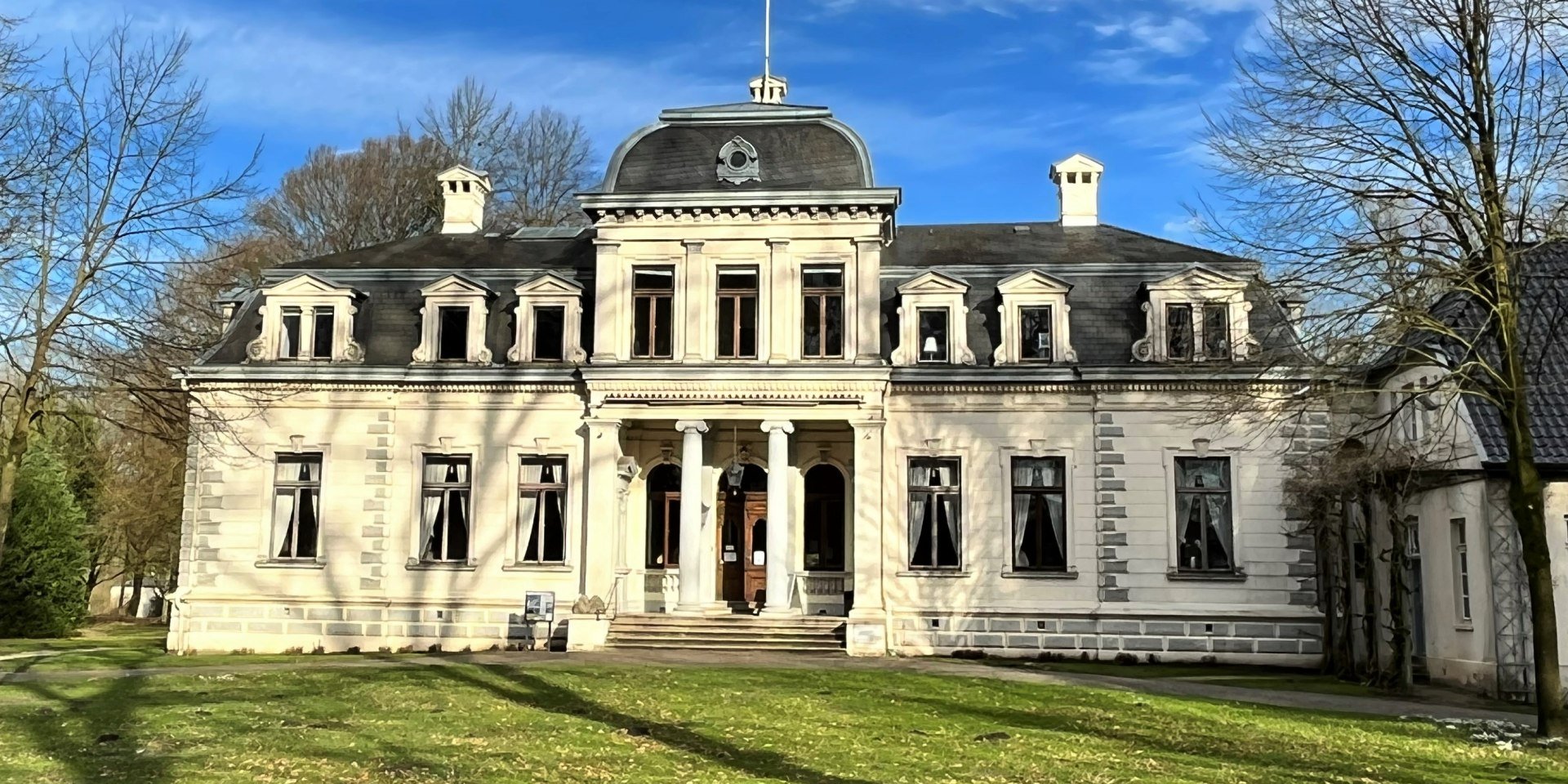 Palais Vorderansicht, © Residenzort Rastede GmbH