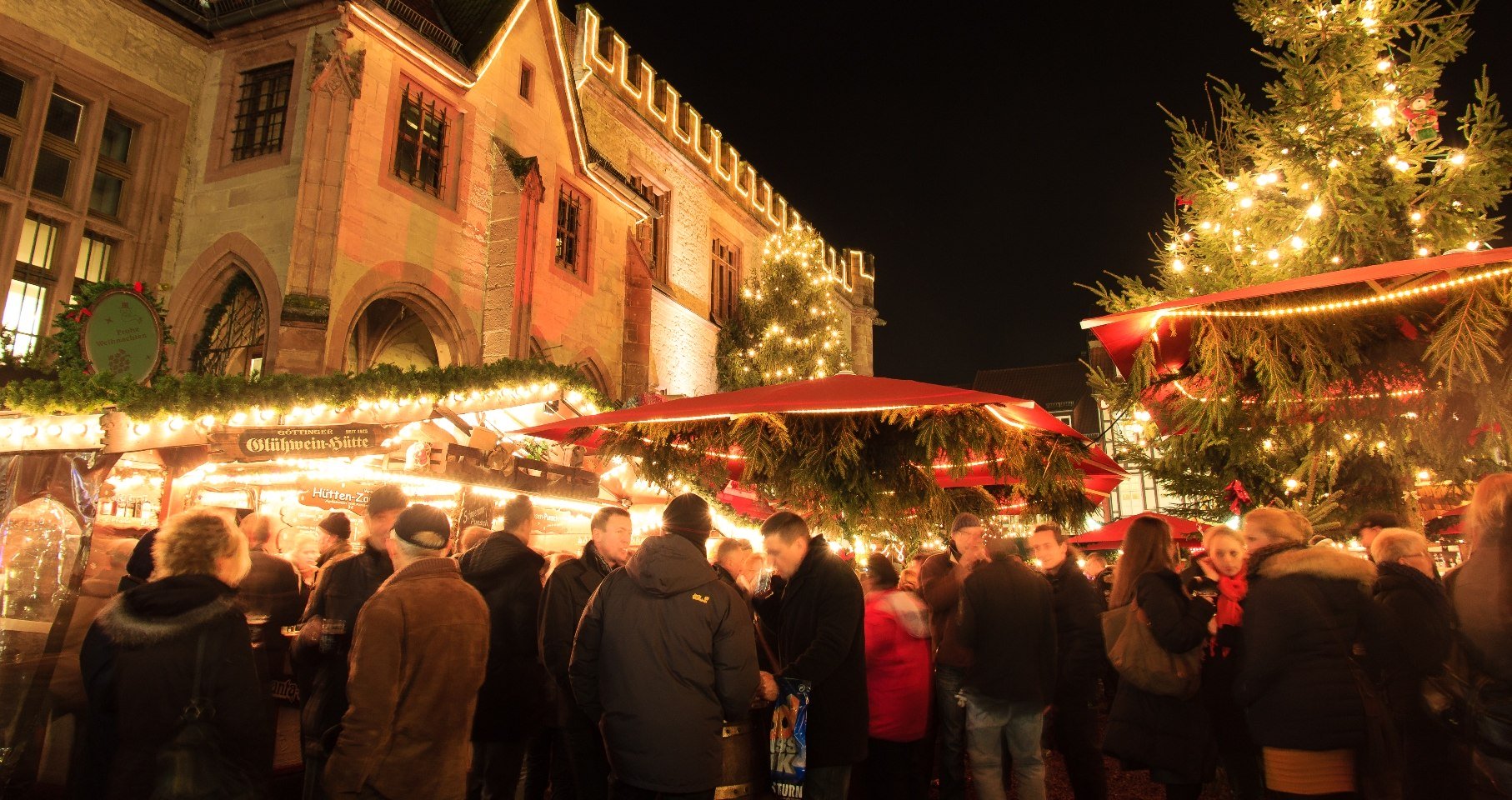 Weihnachtsmarkt am Alten Rathaus Göttingen, © Göttingen Tourismus Weihnachtsmarkt am Alten Rathaus Göttingen, © Göttingen Tourismus
