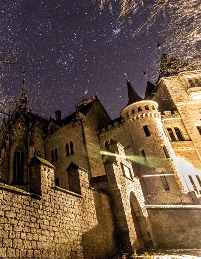 Schloss Marienburg bei Nacht