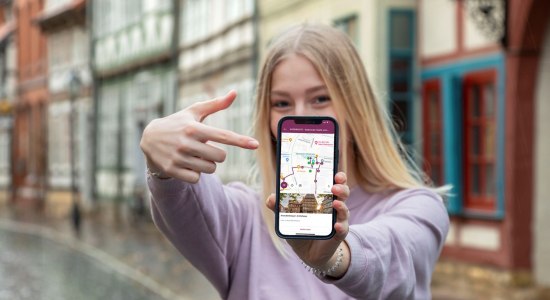 Hildesheimer Stadttouren mit Hildesheim App, © Hildesheim Marketing GmbH Hildesheimer Stadttouren mit Hildesheim App, © Hildesheim Marketing GmbH