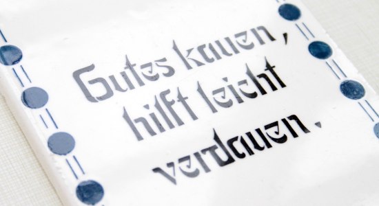Brettchen Kauen Verdauen, © Jana Berten Brettchen Kauen Verdauen, © Jana Berten