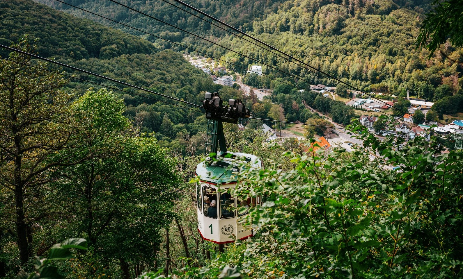 Die Burgberg-Seilbahn in Bad Harzburg, © Stadtmarketing Bad Harzburg, Nordstadtlicht