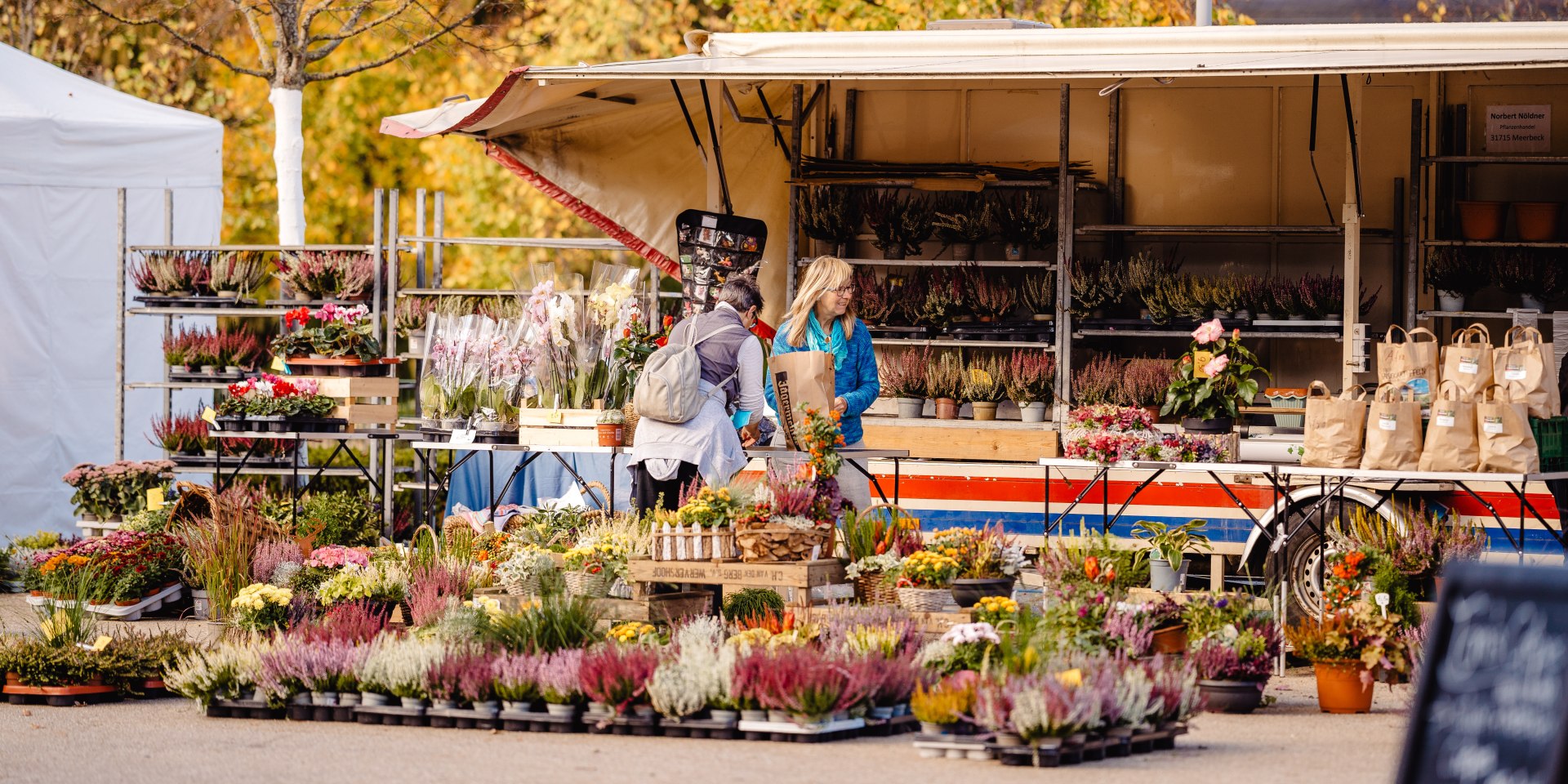 Herbstlicher Bauernmarkt mit verkaufsoffenem Sonntag, © Marie-Christin Pratsch