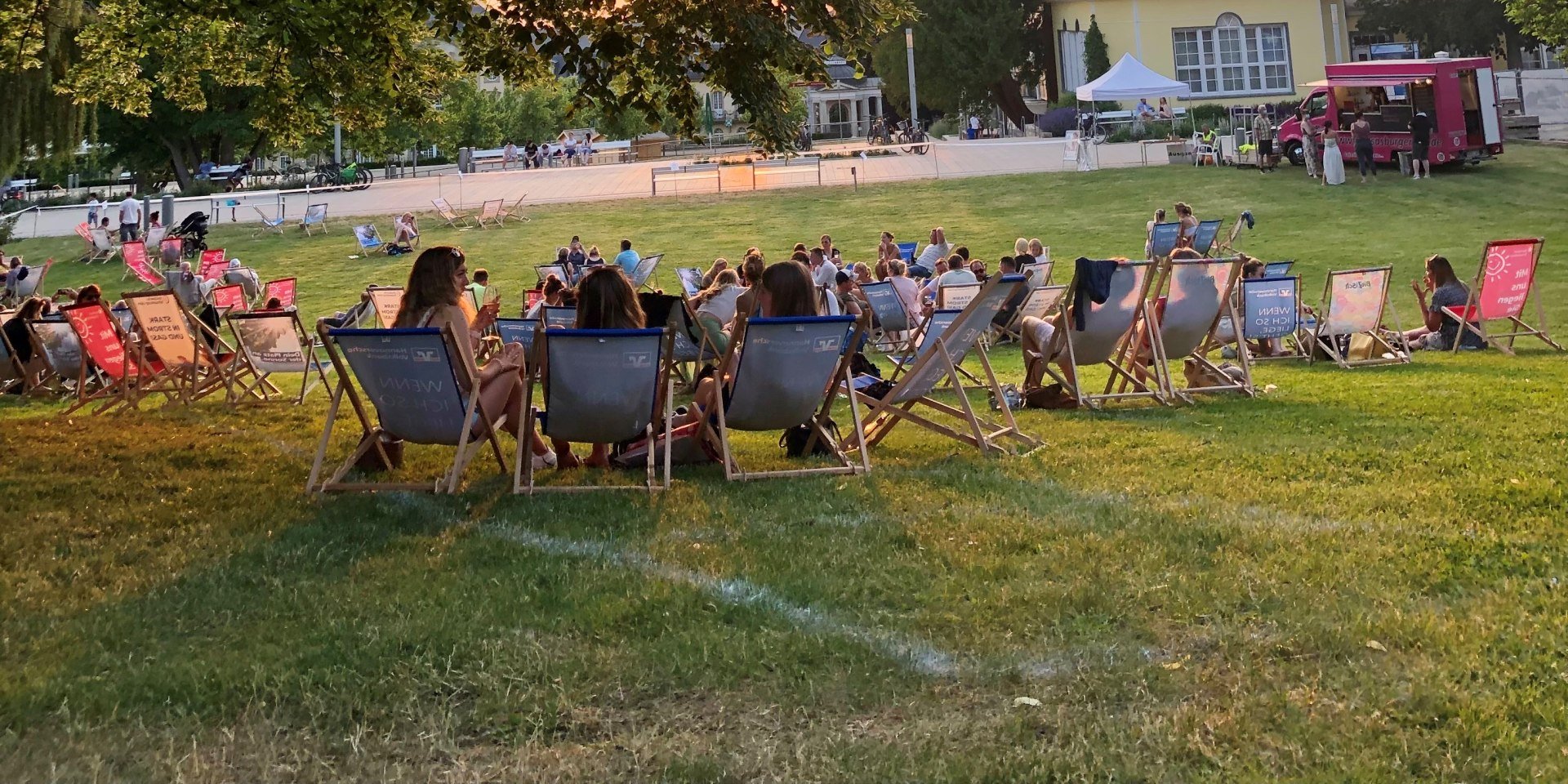 Sundowner im Kurpark Bad Nenndorf , © Kur- und Tourismusgesellschaft Staatsbad Nenndorf mbH