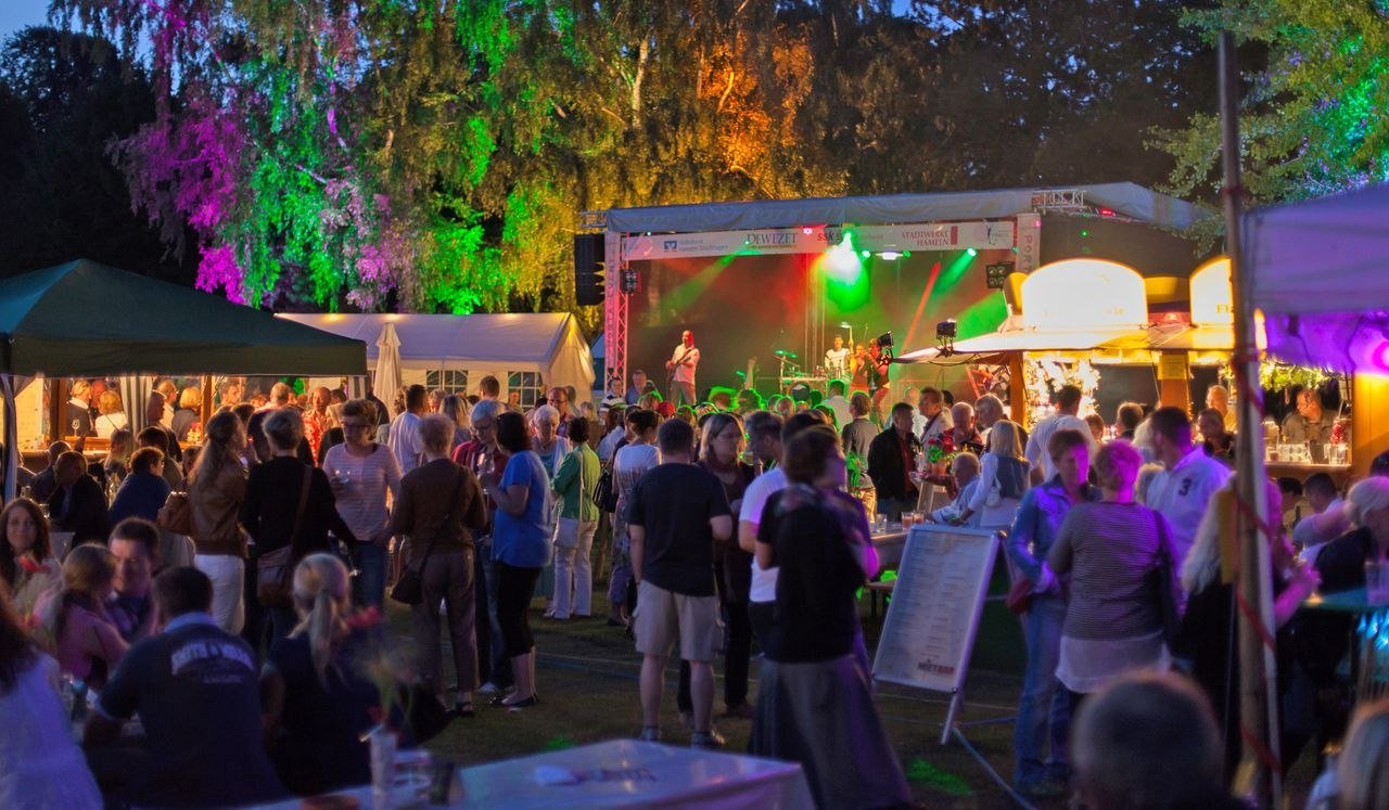 Weinfest, © HMT Hameln Marketing und Tourismus GmbH