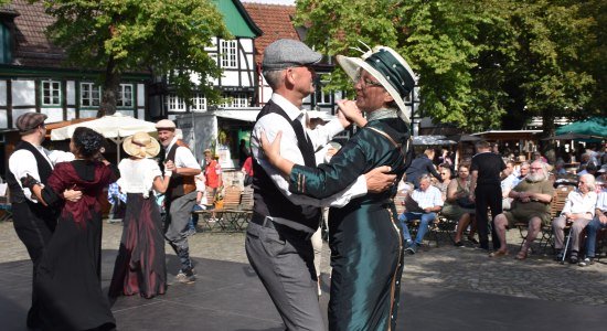 Tanztee, © Gemeinde Bad Essen Tanztee, © Gemeinde Bad Essen