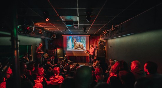 Der Fotoslam zur Ausstellung World Press Photos 19 in Oldenburg, © Ulf Duda