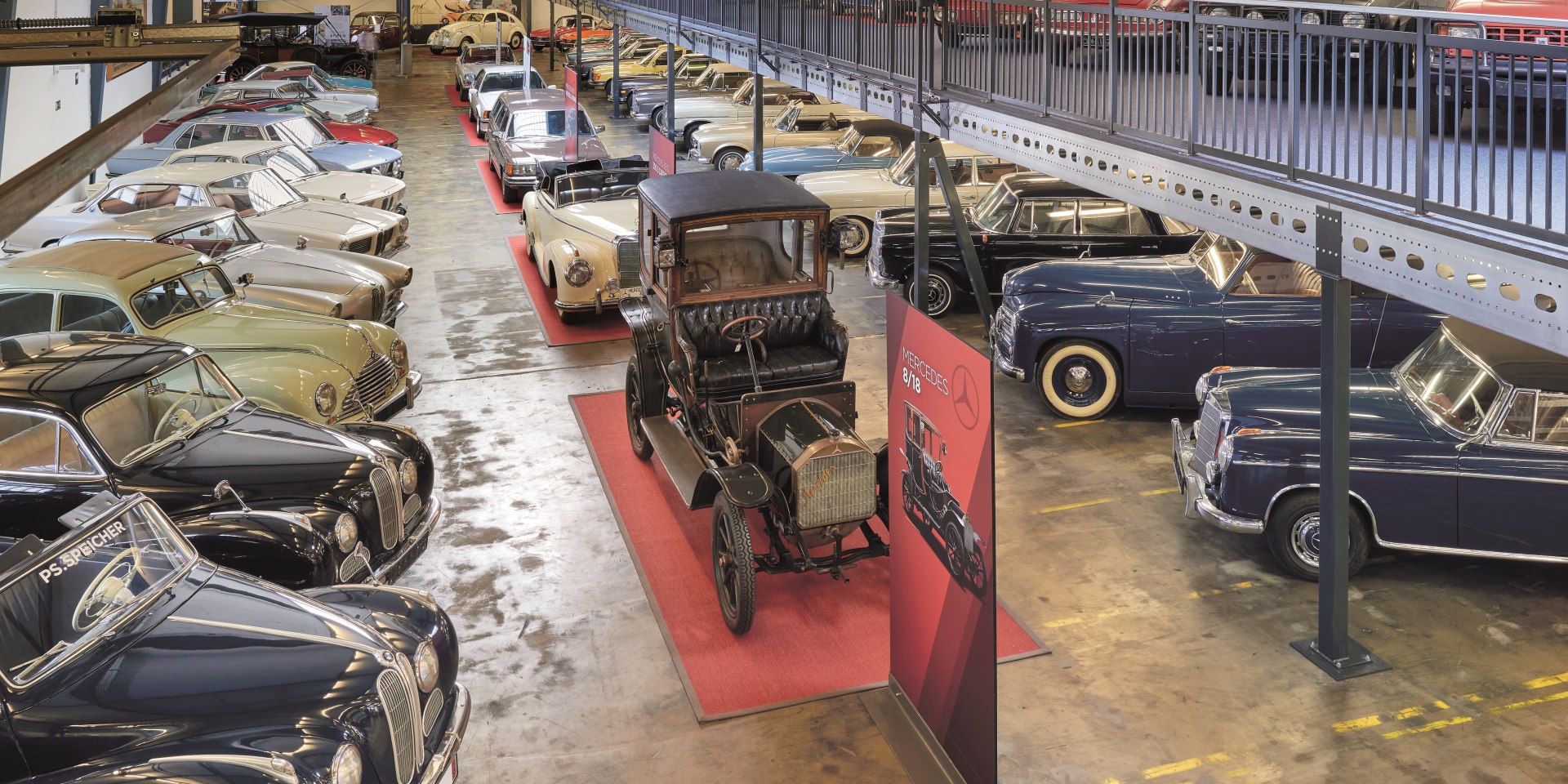 In der „Sammlung Automobil“ befinden sich im Wesentlichen historische Pkw der Nachkriegszeit., © ö_konzept / Gregor Lorenz