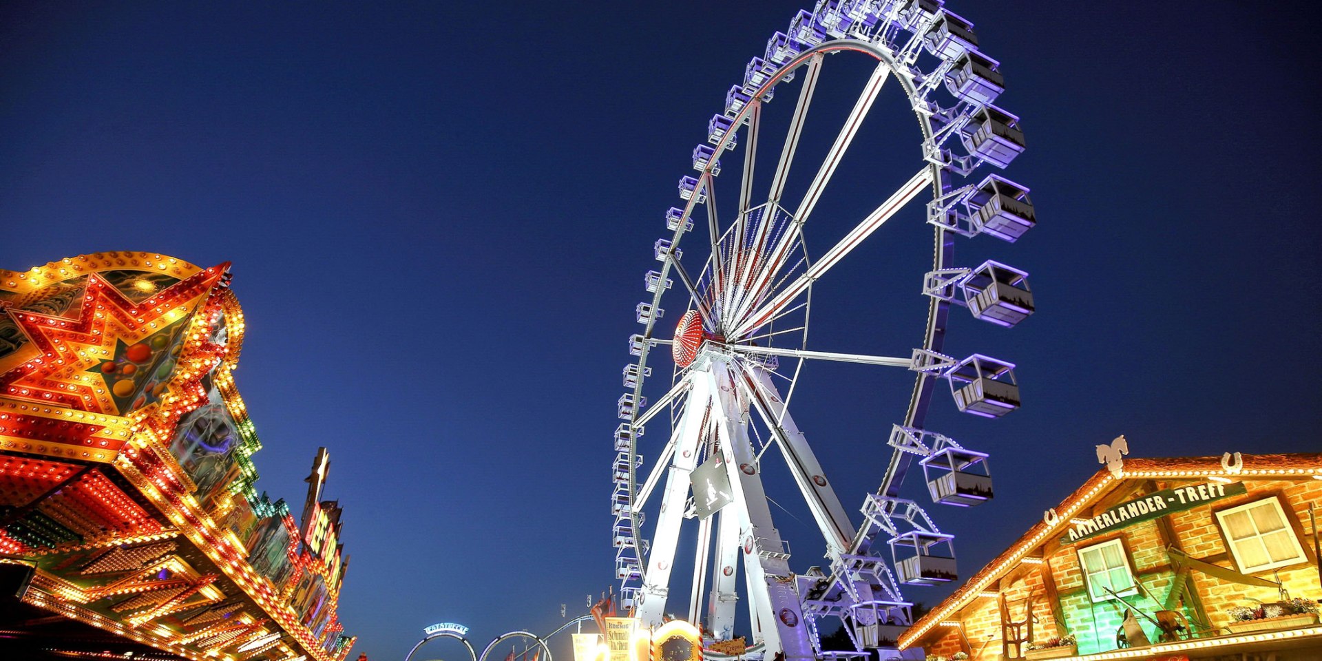 Das Riesenrad auf dem Oldenburger Kramermarkt, © Peter Porikis/ Oldenburg Tourimsus und Marketing GmbH