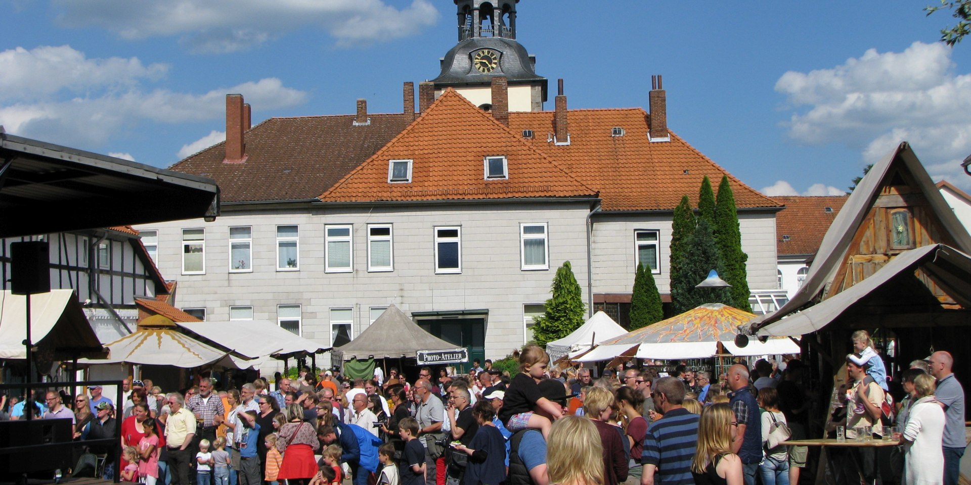 Stadtspektakel Elze, © Petra Reinsch, Stadt Elze Stadtspektakel Elze, © Petra Reinsch, Stadt Elze