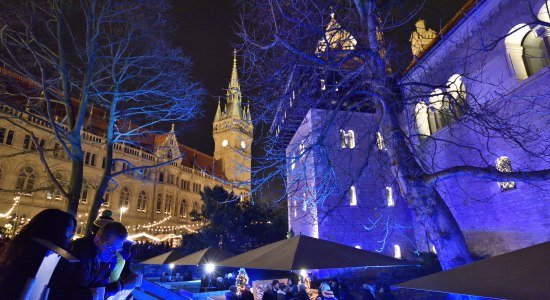 Floßbuchung Weihnachtsmarkt, © Braunschweig Stadtmarketing GmbH / Daniel Möller Floßbuchung Weihnachtsmarkt, © Braunschweig Stadtmarketing GmbH / Daniel Möller