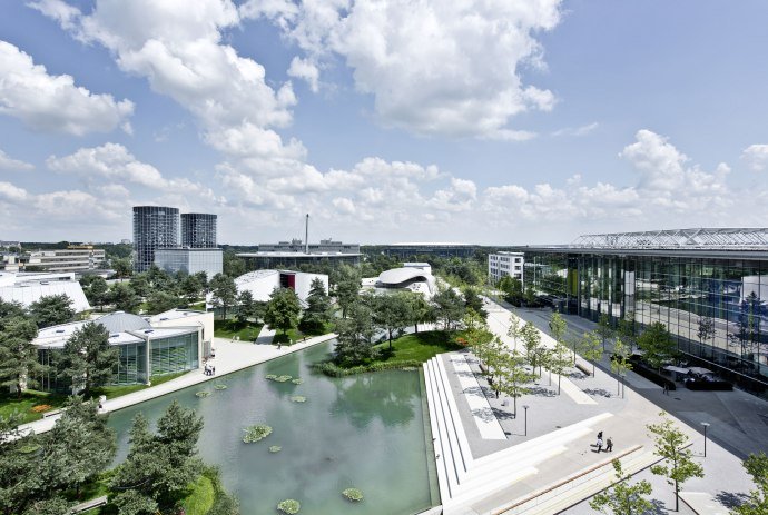 Übersicht über die Autostadt in Wolfsburg, © Autostadt / Nils Hendrik Müller