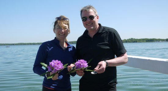 Katja Graf-Verhasselt und Christian Graf radeln durch das Ammerland, © Touristik-Service Bad Zwischenahn/ Angela Janßen Katja Graf-Verhasselt und Christian Graf radeln durch das Ammerland, © Touristik-Service Bad Zwischenahn/ Angela Janßen