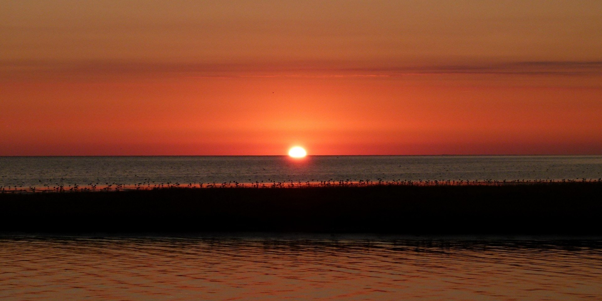 Sonnenuntergang in Neßmersiel , © Ostfriesland Tourismus GmbH