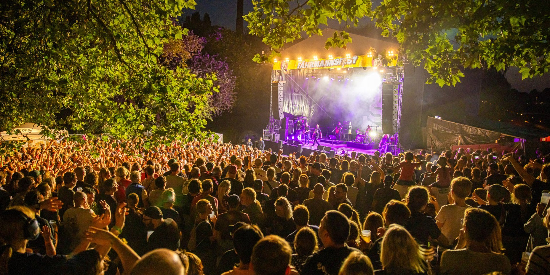 Fährmannsfest Musikbühne, © Axel Herzig