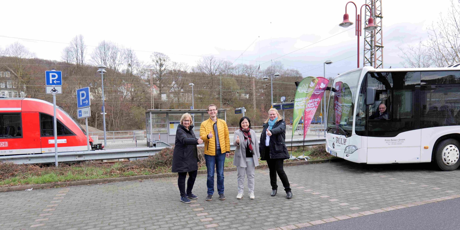 Mit Bus und Bahn zur LAGA , © Landesgartenschau Bad Gandersheim gGmbH