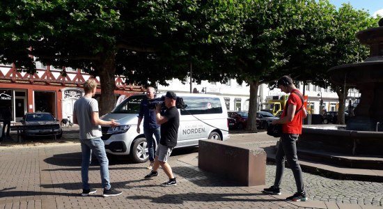 SAT 1 Regional Sommeraktion beim Dreh am Marktplatz Holzminden, © Weserbergland Tourismus e.V.