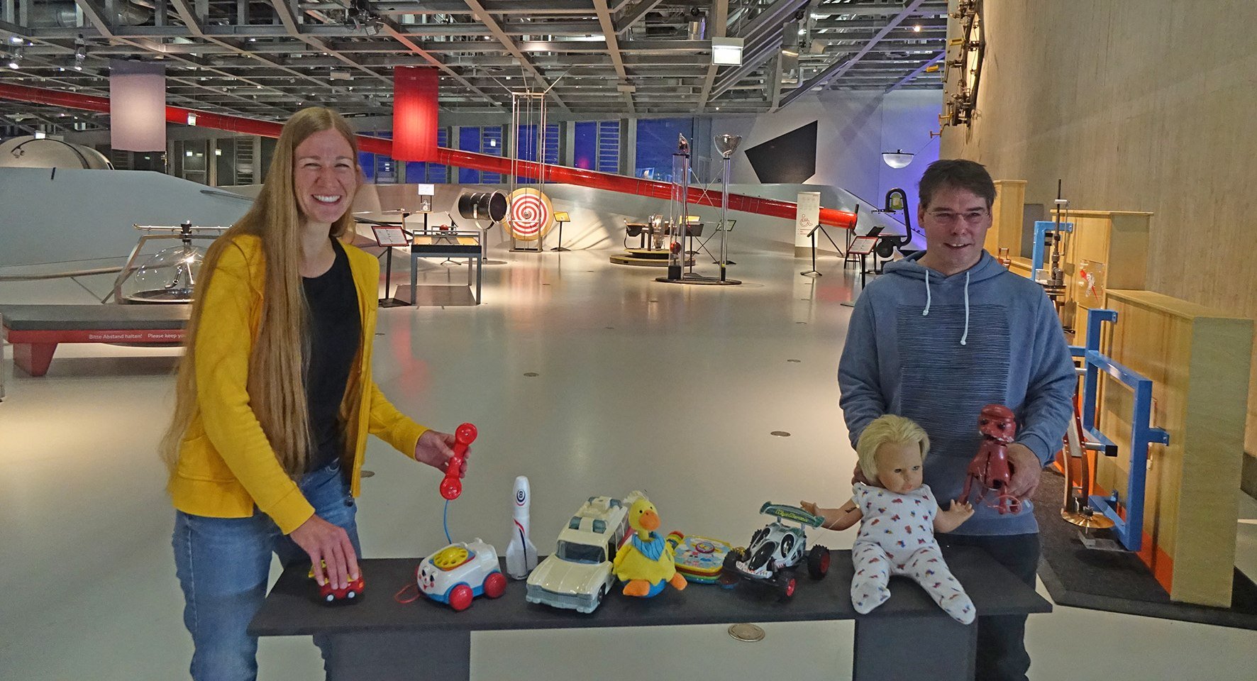 Altes Spielzeug für interaktives Kunstwerk gesucht , © phaeno Altes Spielzeug für interaktives Kunstwerk gesucht , © phaeno