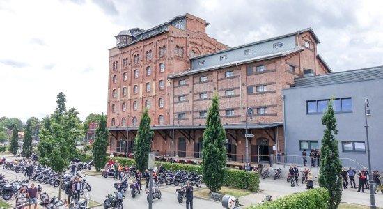 Außenaufnahme des PS.SPEICHER, © Kulturstiftung Kornhaus
