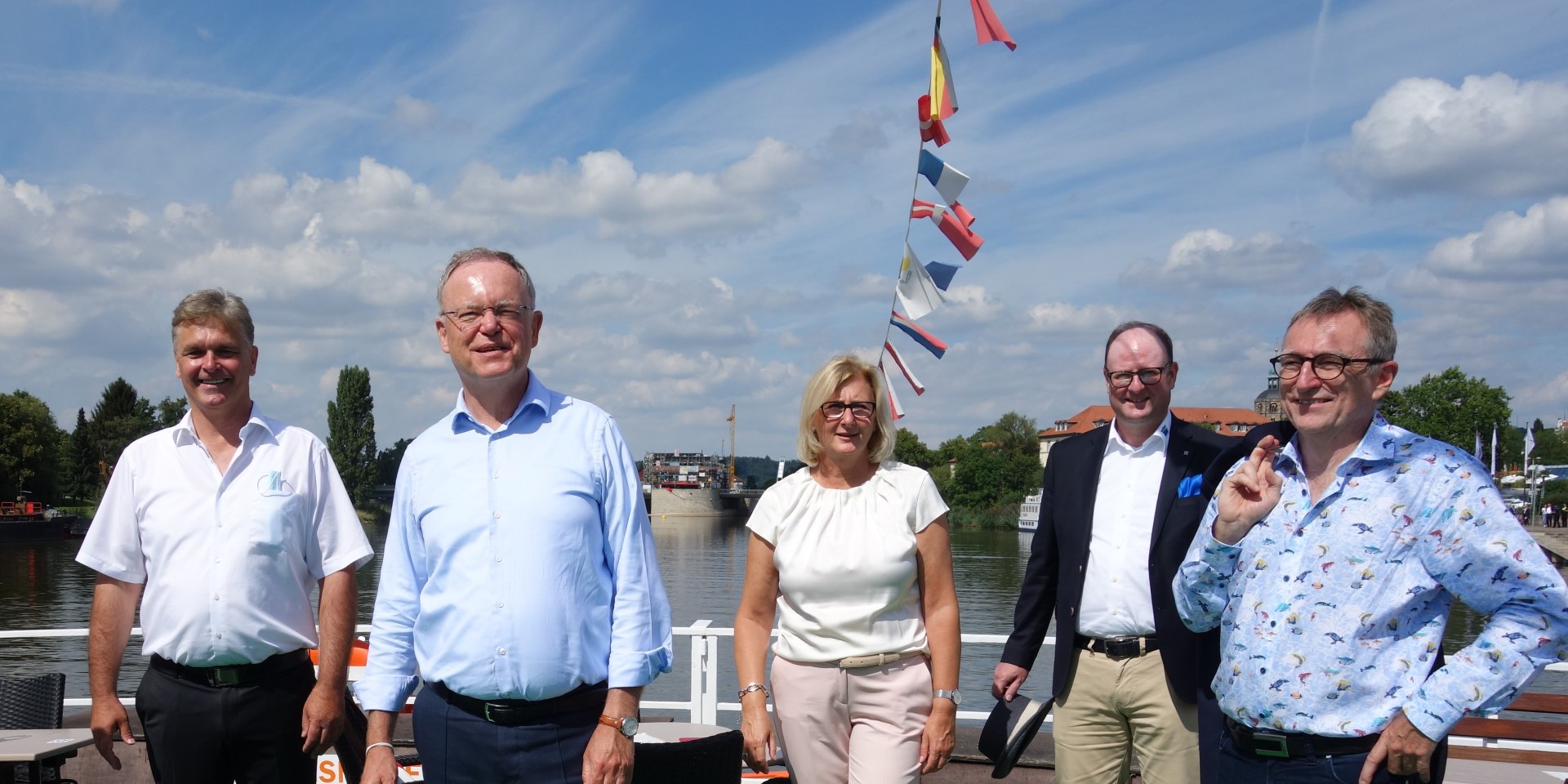 Auf einer zweistündigen Rund-Schifffahrt traf der Ministerpräsident auf heimische Bundes- sowie Landespolitiker und Touristiker, © FlotteWeser