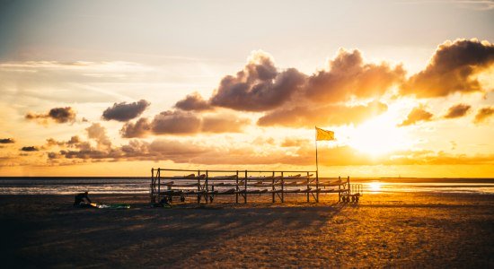Sonnenuntergang auf der Ostfriesischen Insel Borkum, © Moritz Kaufmann Sonnenuntergang auf der Ostfriesischen Insel Borkum, © Moritz Kaufmann