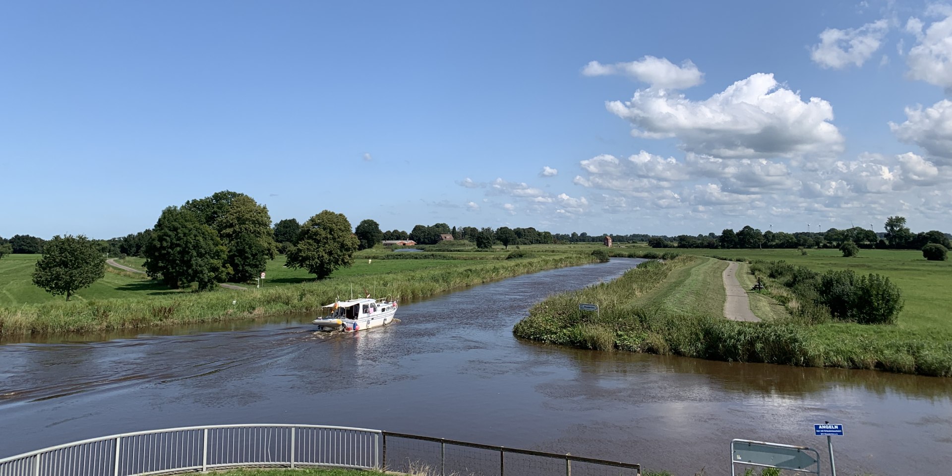 Bootjefahrer Ostfriesland, © www.ostfriesland.travel