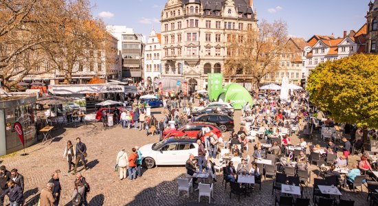 Am 27. und 28. April dreht sich beim Stadtfrühling in der Braunschweiger Innenstadt alles um Mode und aktuelle Mobilitätstrends.  , © Braunschweig Stadtmarketing GmbH/Philipp Ziebart