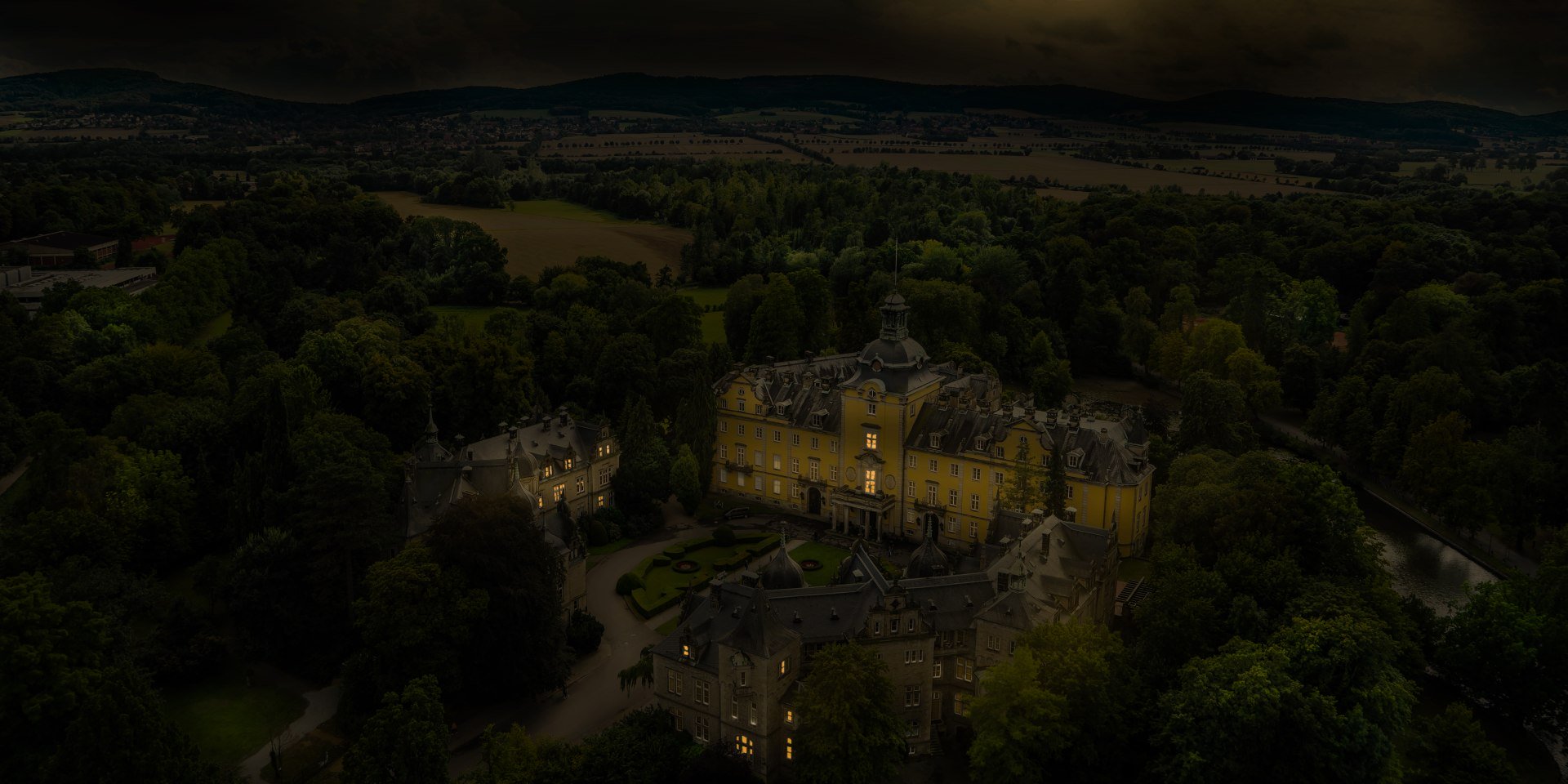 Schloss Bückeburg bei Nacht, © Schloss Bückeburg Erlebniswelt GmbH &amp; Co. KG