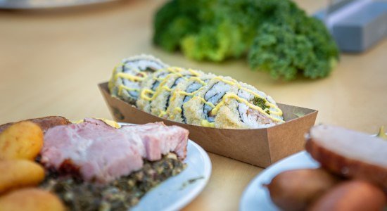 Grünkohl klassisch und im Sushi, © OTM | Henricus Lüschen Grünkohl klassisch und im Sushi, © OTM | Henricus Lüschen