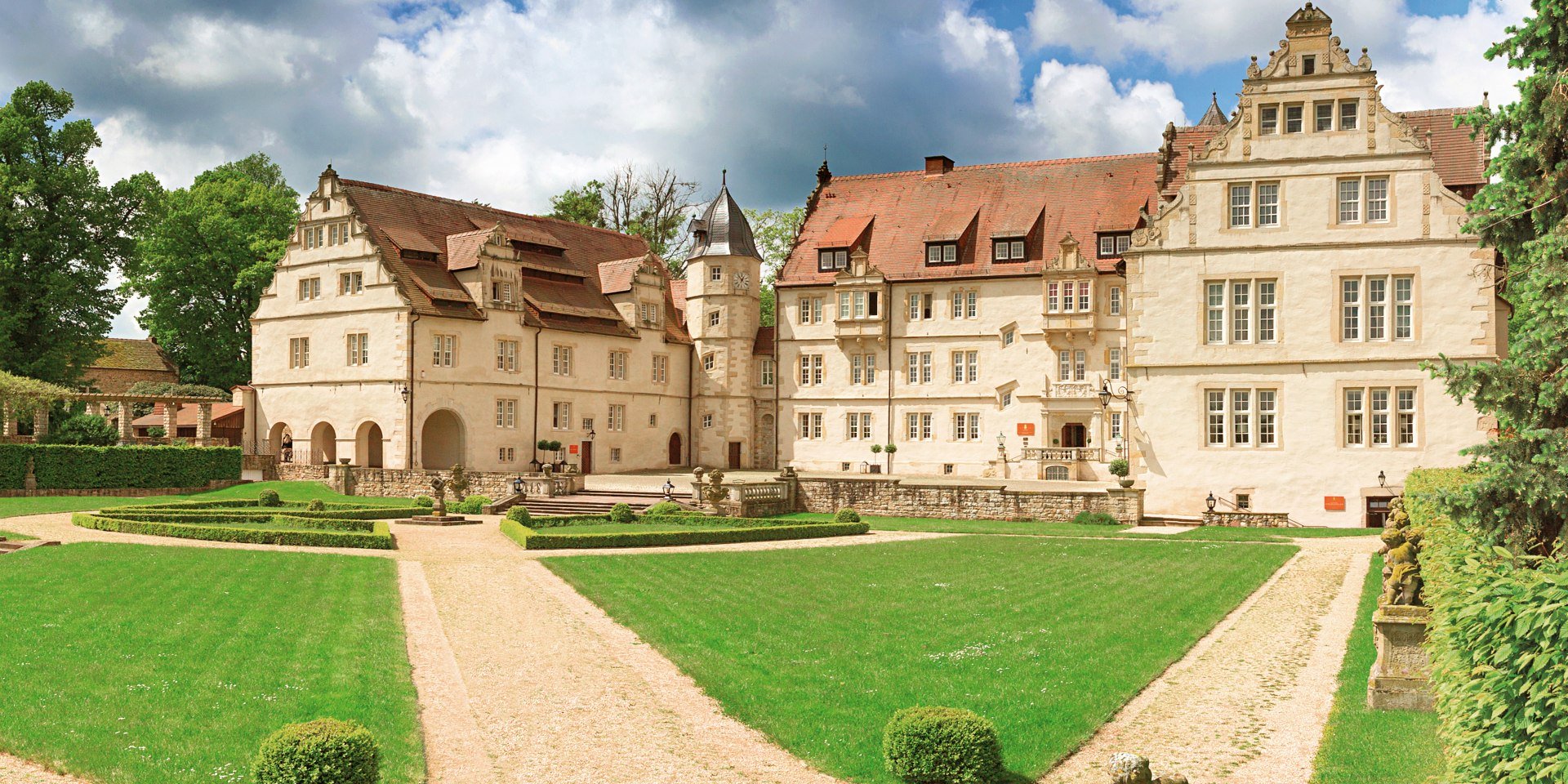 Schloss Schwöbber, © Schlosshotel Münchhausen