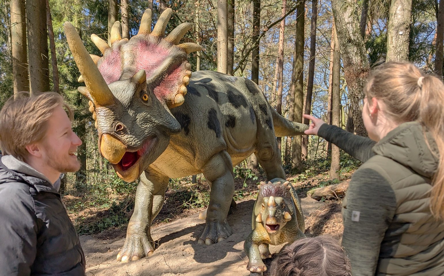 Auf Dinotour im Wildpark Schwarze Berge, © K. Bugenhagen, Wildpark Schwarze Berge 