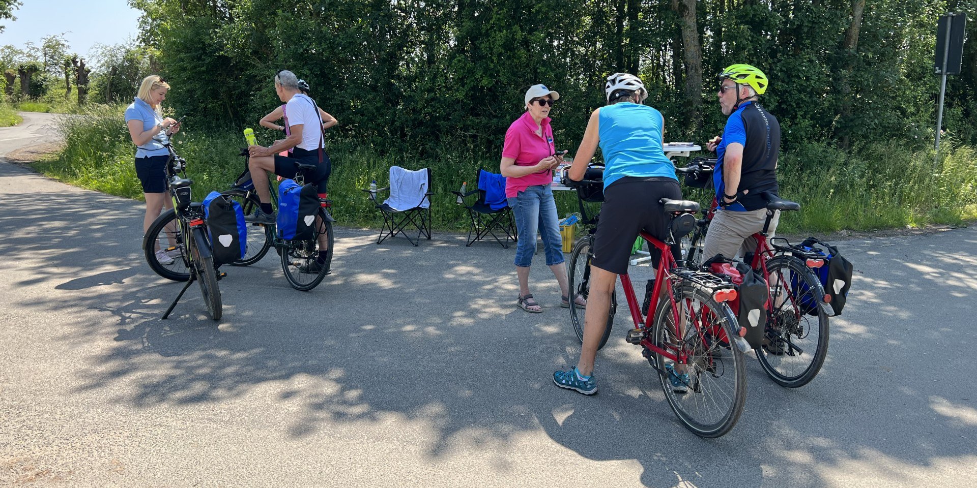 Radfahrerbefragung am Weser-Rad in Stendern bei Hoya., © Mittelweser-Touristik GmbH