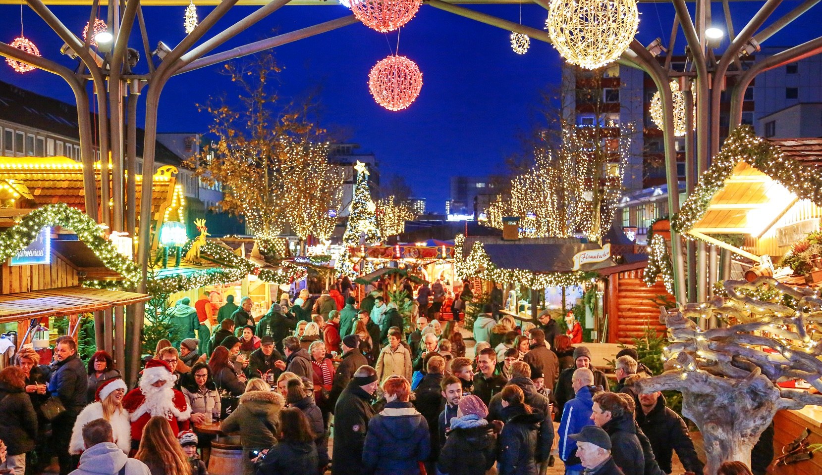 Wolfsburger Weihnachtsmarkt, © WMG Wolfsburg / Janina Snatzke