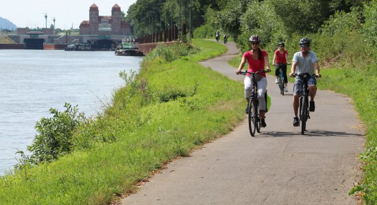 Weser-Radweg , © Weser-Radweg Infozentrale Hameln Weser-Radweg , © Weser-Radweg Infozentrale Hameln