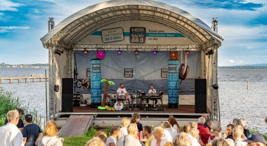 Seebühne Mardorf, © Steinhuder Meer Tourismus GmbH